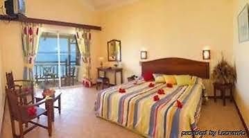 Blue Lagoon Beach Hotel Mauritius Екстериор снимка